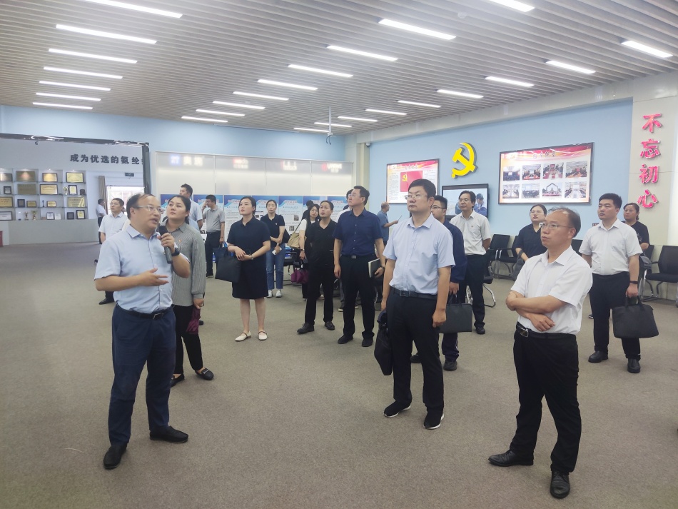 2024年7月17日，市國資委系統(tǒng)在公司開展“三組聯(lián)建”現(xiàn)場觀摩1（公司展廳）_副本